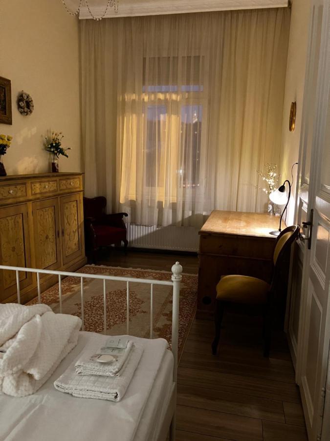 Logod Panorama Apartman Budapest Esterno foto