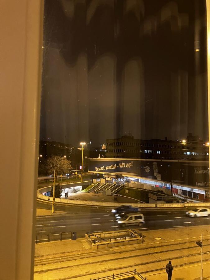 Logod Panorama Apartman Budapest Esterno foto