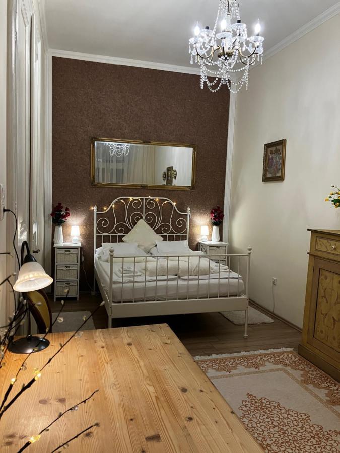 Logod Panorama Apartman Budapest Esterno foto