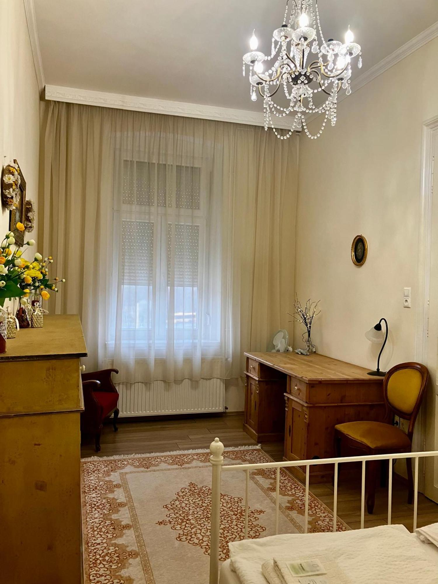 Logod Panorama Apartman Budapest Esterno foto